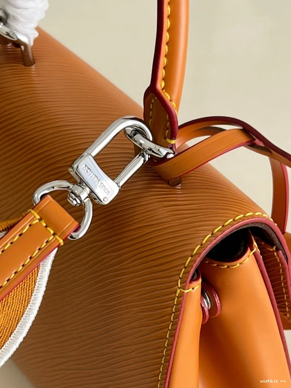 WIS CHANELUNY VUITTON LOUIS MINI 0315